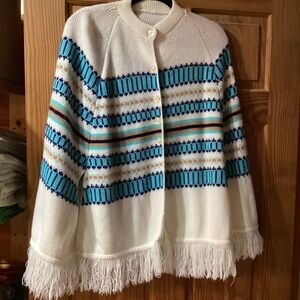 Women’s Vintage Knit Poncho - size unknown